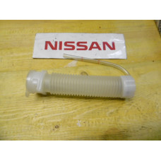 Original Nissan Bluebird U11 Bluebird T12 Leitung Wischwasserbehälter 28940-03E00