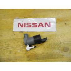 Original Nissan Navara Pathfinder Qashqai Micra Terrano Wischwasserpumpe 28920-BU010