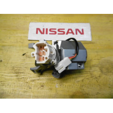 Original Nissan Zündschloss D8700-AX60E