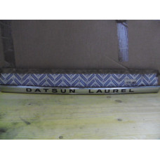 Original Nissan Datsun Laurel C31 Schriftzug Kofferraum 84860-21L11