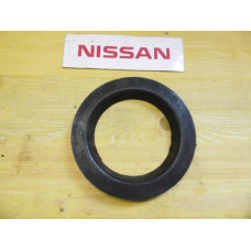 Original Nissan Patrol Y60 Unterlage Feder Hinten 55034-01J00