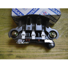 Original Nissan Sunny B12 Sunny N13 Bluebird T12 Bluebird T72 Bluebird U11 Diode Lichtmaschine 23124-08E16