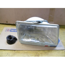 Original Nissan Datsun Stanza T11 Frontscheinwerfer rechts 26011-D1200 26010-D1200