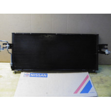 Original Nissan Almera N15 Kondensator 92110-2M117