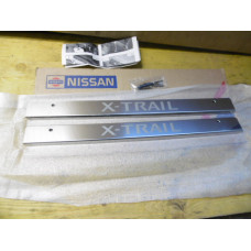 Original Nissan X-Trail T30 Edelstahl Einstiegsleisten KE965-8H200