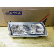 Original Nissan Primera P10 Gehäuse Frontscheinwerfer rechts 26025-70J46
