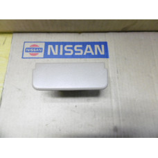 Original Nissan Prairie M10 Aschenbecher 82960-01R00