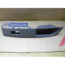 Original Nissan Micra K11 Abdeckung Fensterheberschalter vorne rechts 80960-AX101