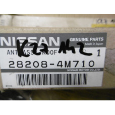 Original Nissan Almera N16 Antenne 28208-4M710