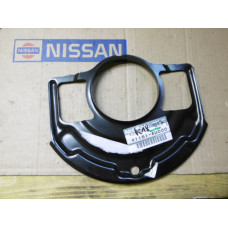 Original Nissan Primera P12 Ankerplatte vorne 41151-AU000
