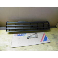 Original Nissan Sunny B11 Kühlergrill 62310-34A00