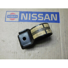Original Nissan 280ZX S130 Auspuffklammer 20675-U6801