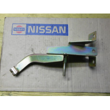 Original Nissan Vanette GC22 Auspuffhalter 20730-11C02
