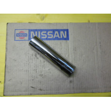 Original Nissan Datsun Sunny B110 Auspuffblende 20321-H2500
