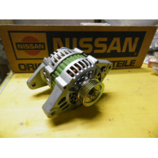 Original Nissan Sunny B12 Sunny N13 Lichtmaschine 23100-77A00