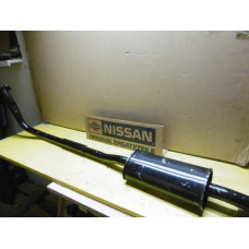Original Nissan Datsun Laurel C31 Auspuffrohr vorne 20020-21L00