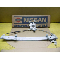 Original Nissan Primera W10 Fensterheber vorne links 80721-87N06 80721-95N01 80721-76N00